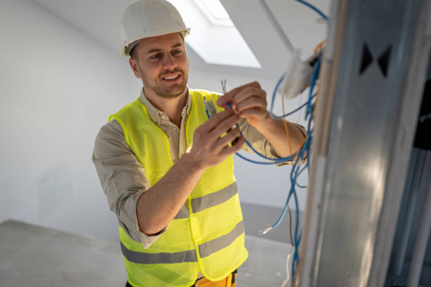 Best Affordable Emergency Electrician  in Bolivar, TN